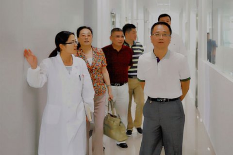 市領(lǐng)導(dǎo)參觀